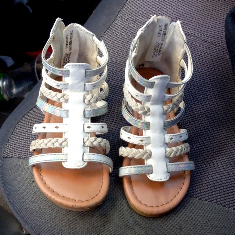 Kids sandals